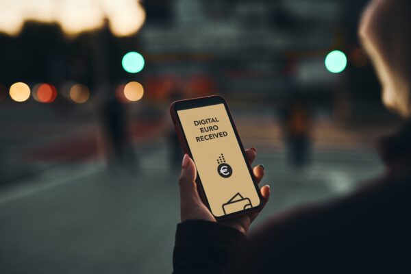 mobiel met digitale euro